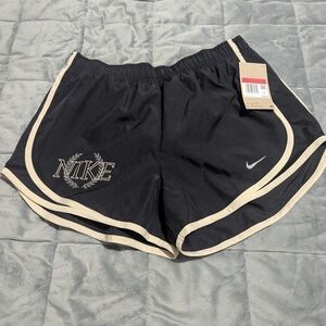 Nike Black and Cream Athletic Shorts Lightweight Design